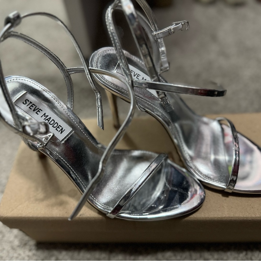 Steve Madden Women's Theresa Heeled Sandal, Silver, 6.5